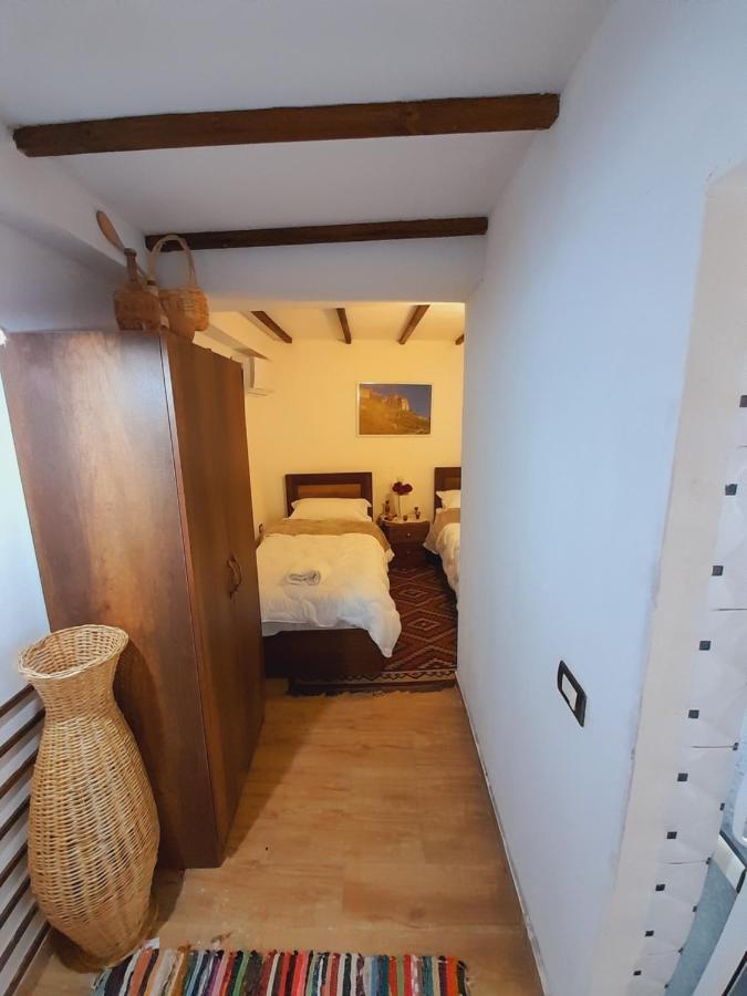 Guest House Maria - Berat Castle Exterior photo