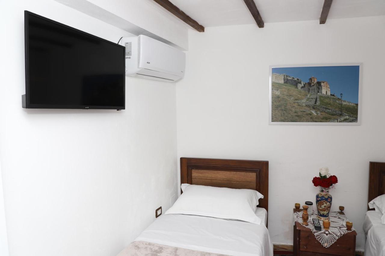 Guest House Maria - Berat Castle Exterior photo