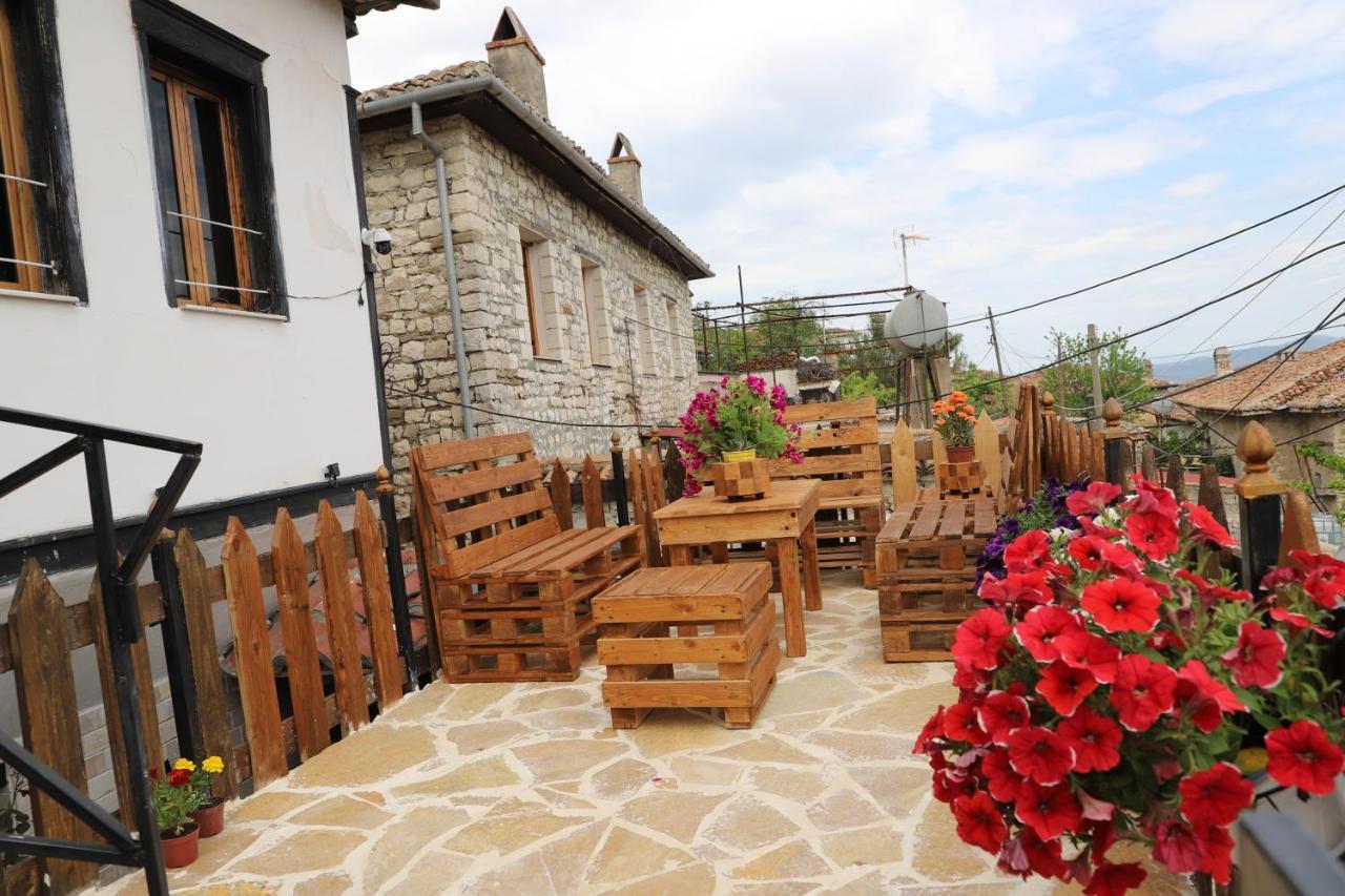 Guest House Maria - Berat Castle Exterior photo