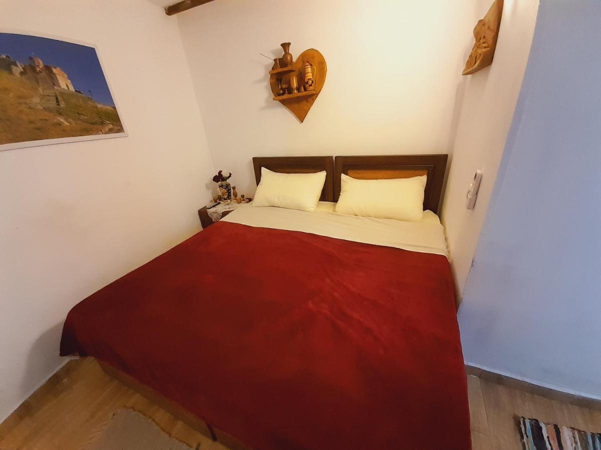 Guest House Maria - Berat Castle Exterior photo
