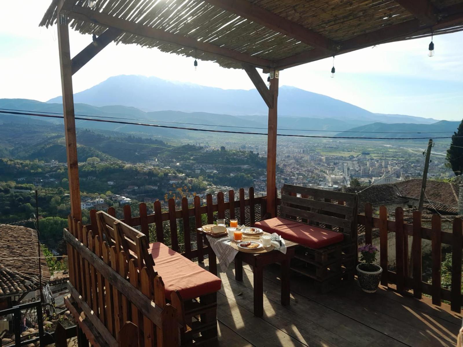 Guest House Maria - Berat Castle Exterior photo
